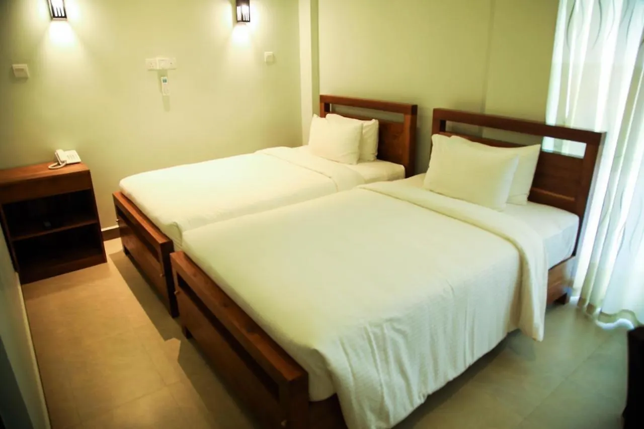 Sobaya Hotel Kandy 3*,  Sri Lanka